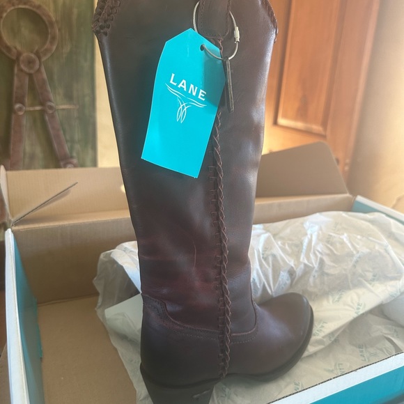 Lane Boots/ Plain Jane - Picture 3 of 6